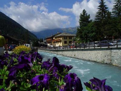 Inexpensive italian holidays in Champoluc al year