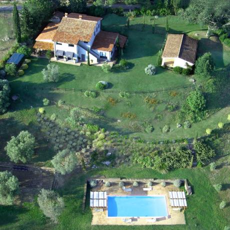 casale con ristorante e piscina Manciano
