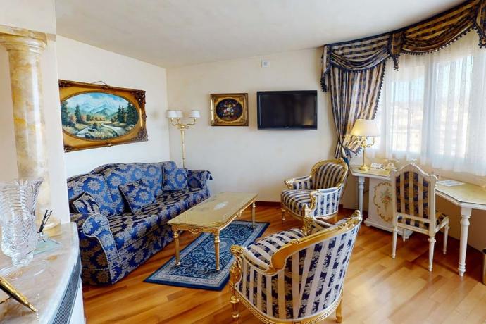 Salottino privato in Suite Michelangelo ad Arezzo