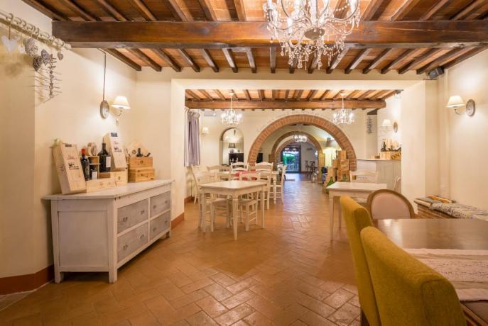 Ristorante con piatti tipici della zona 