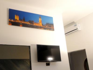 Camera Londra con condizionatore e TV LED 32" 