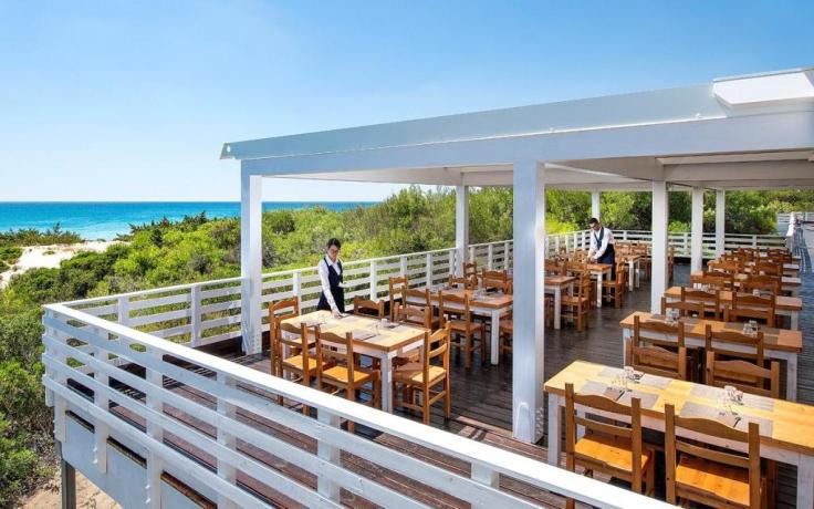 Hotel 4 stelle ristorante al mare Castellaneta-marina  