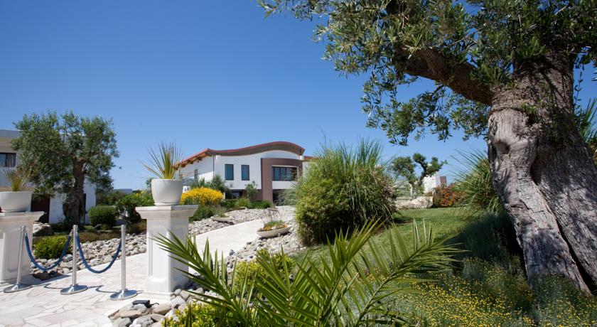 Villaggio nel Salento con Piscina e campi sportivi