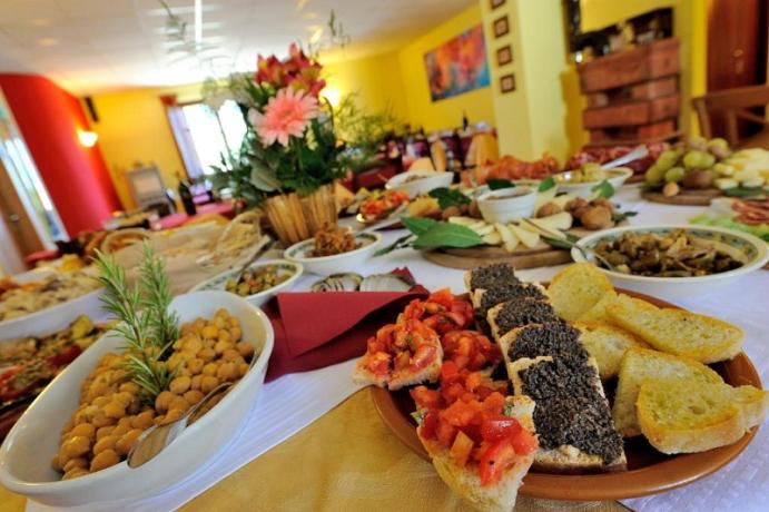 Antipastone all'italiana nel Ristorante in convenzione 