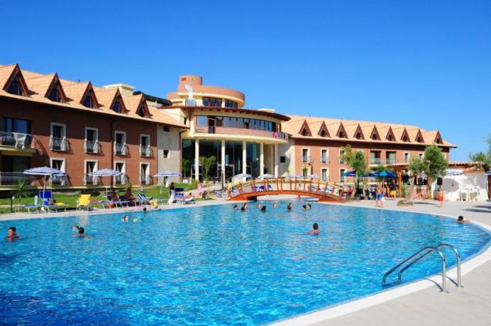 Villaggio 4 stelle in Calabria con piscina