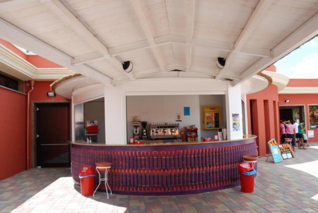 Resort nel cuore del Salento con BAR