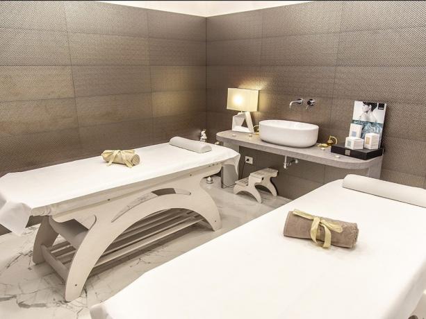 Centro benessere SPA con massaggi hotel 4stelle Battipaglia