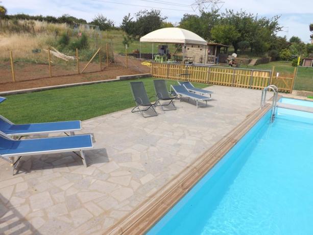 Agriturismo con attrezzatura barbecue e noleggio biciclette
