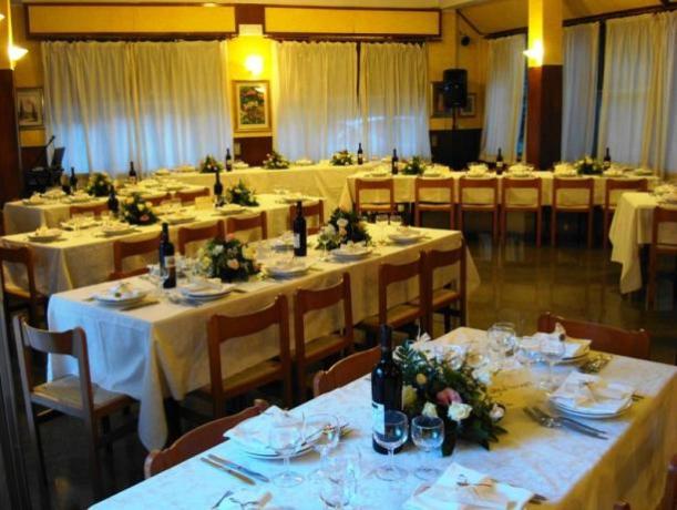 Sala interna Ristorante per 120 coperti 