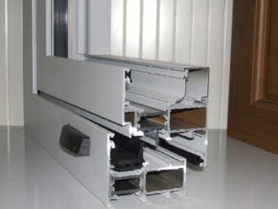 Profilo NEW TEC 60 linea piana