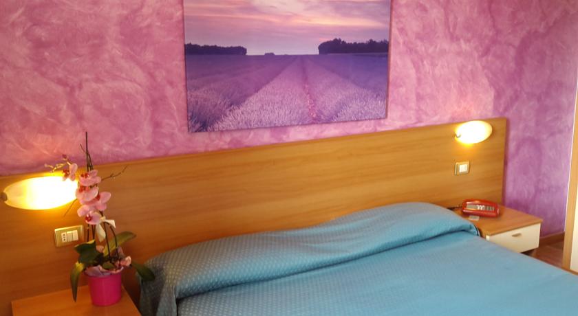 Camere con aria condizionata nelle Marche