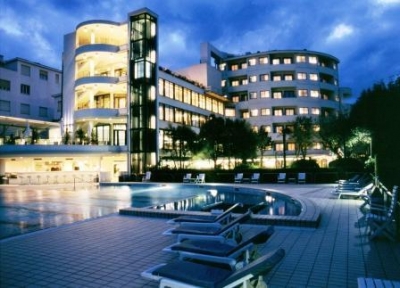 Alberghi con Piscina a Milano Marittima