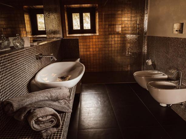 Villa lusso 4 bagni vacanze sul Lago Trasimeno