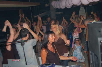 musica 70-80-90 balli di gruppo dance house