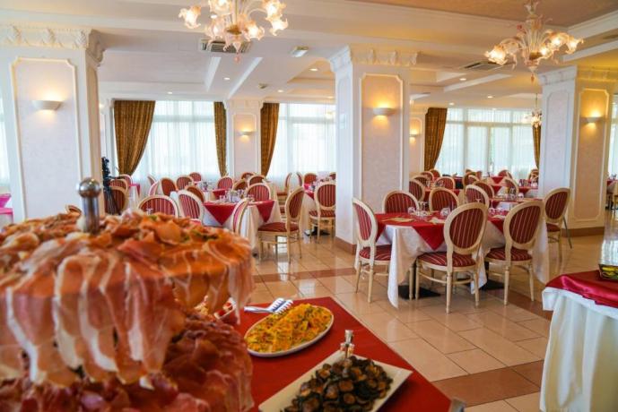 Rimini Hotel ristorante Buffet pranzo e cena