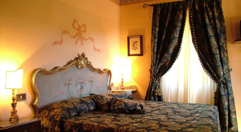 Deluxe Double Room a Cortona-Toscana 