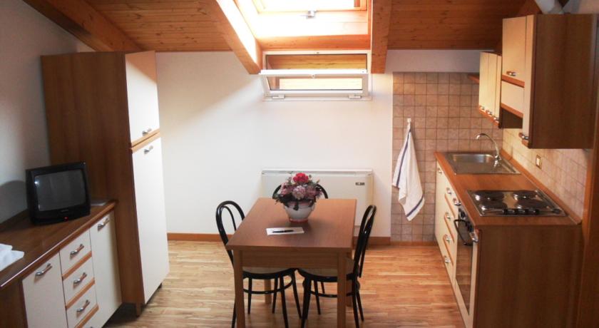 Appartamento con cucina attrezzata