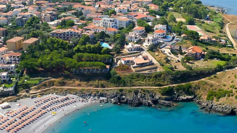 Hotel 4 stelle Piscina, Animazione e Ristorante 