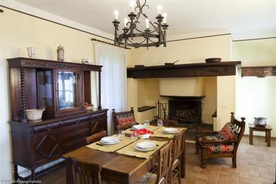 Appartamento Colombaccio con ampio camino