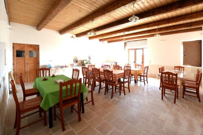 Sala assaggio prodotti agricoli, Agriturismo LAIRE Alberobello,