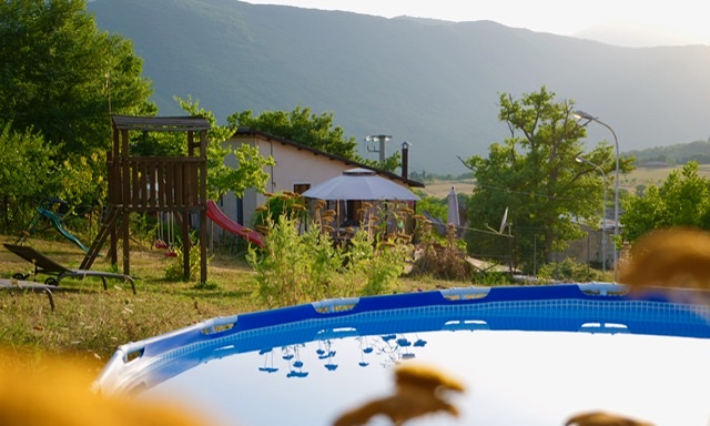 Casa vacanze con piscina a Fontecchio, vicino Aquila
