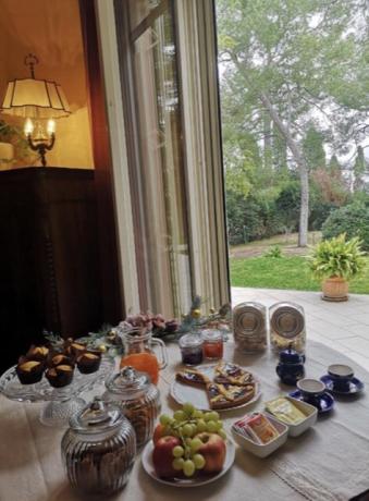 Fano vacanze con prima colazione Inclusa