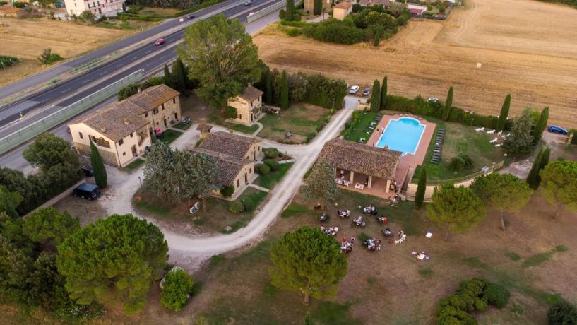 Vicino Perugia casa vacanze con appartamenti e cucina 