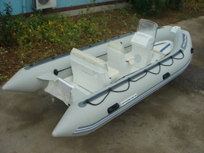 GOMMONE con sedute e consolle