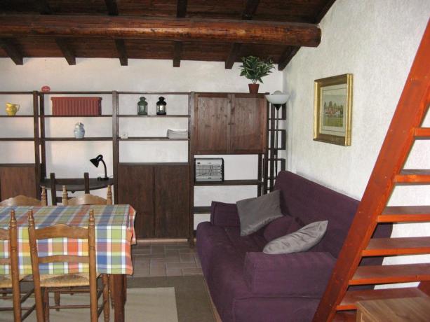 Casa in Abruzzo, con cucina e divano letto	 