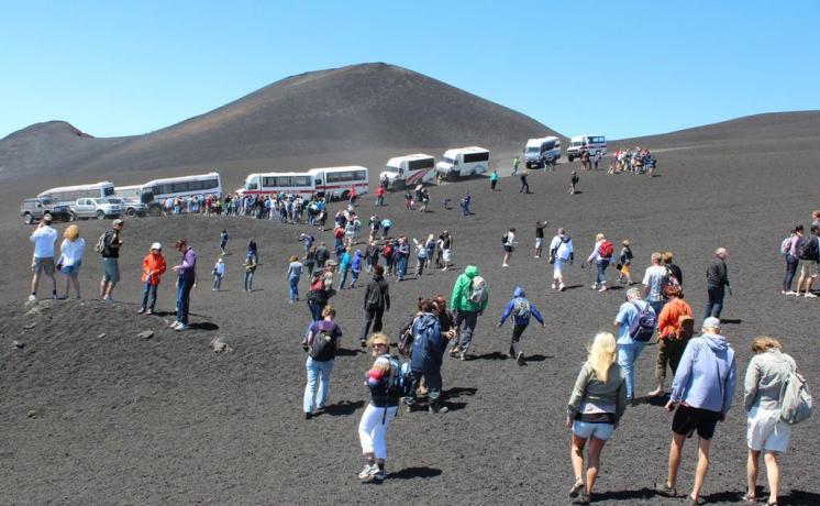 Villa vicino Etna con escursioni organizzate Trecastagni
