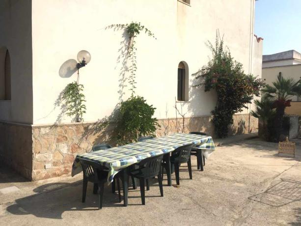 Mangiare all'aperto villa con vista mare 