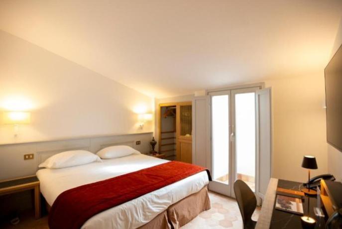 Offerte Norcia Moderne camere in hotel benessere