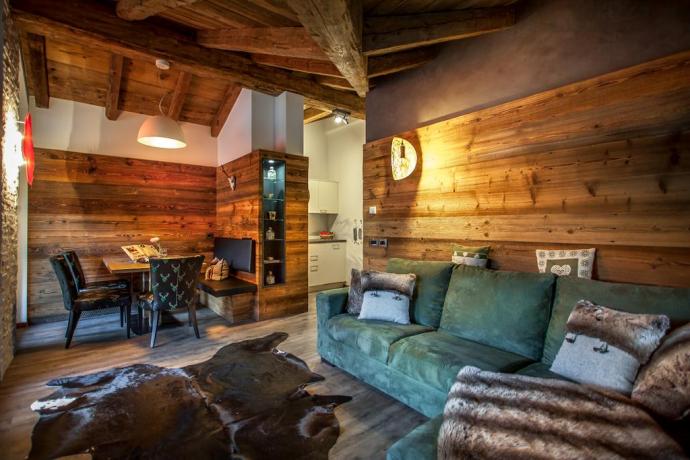 Appartamento con ampio soggiorno, Chalet Alta Badia 