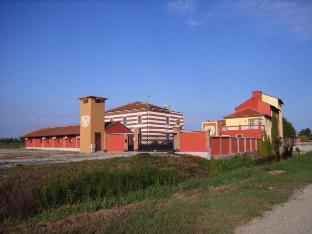 Tenuta di Campagna in Monferrato a Vercelli	