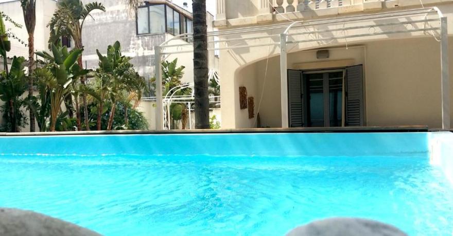 camere-primacolazione-gallipoli-centro-piscina-vicino-mare-bbcorso34