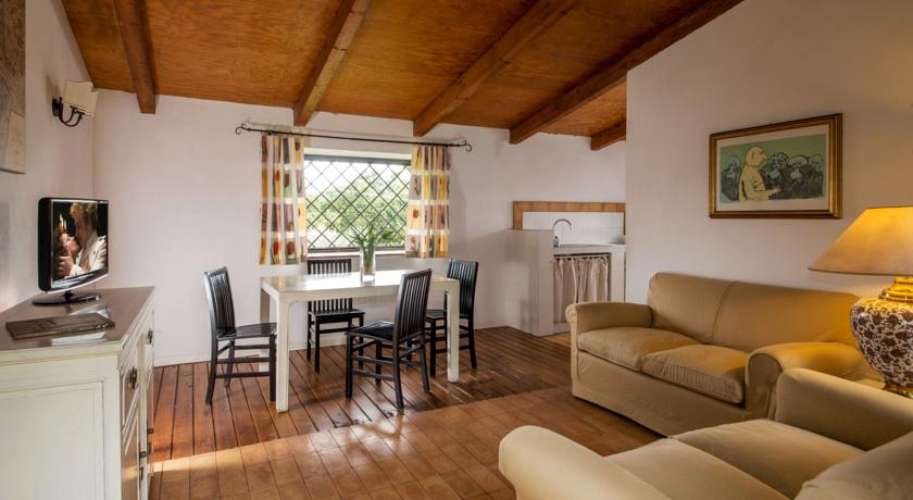 Appartamento Casale vicino Lago Bracciano Roma