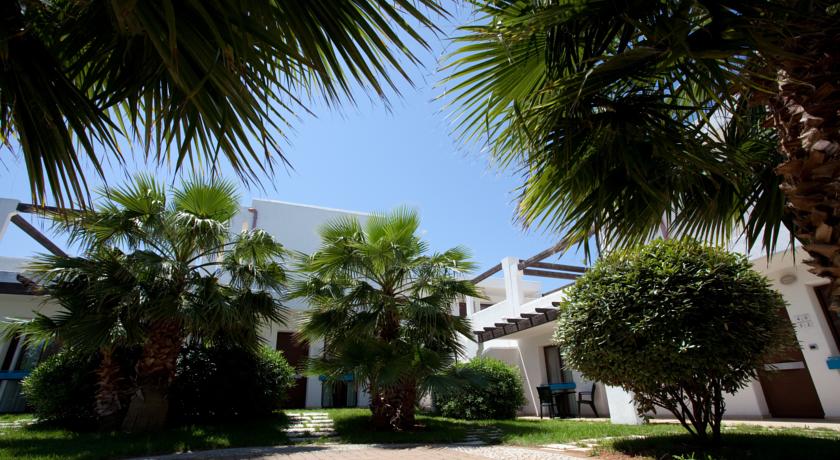 Camere immerse nel Verde vicino Torre Guaceto