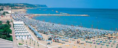 Hotel e Pensioni sulla Spiaggia a Fano