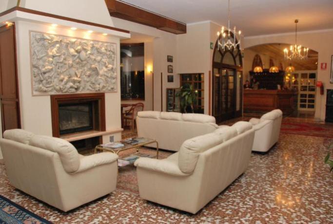Hall Hotel 3 stelle Ostuni