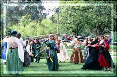 Medieval dance