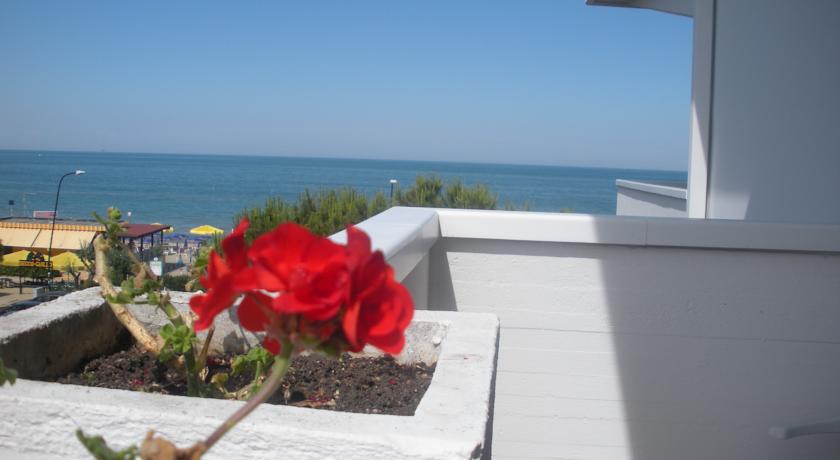 Albergo Silvi Marina sul lungomare