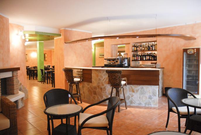 Sala bar hotel Parco Nazionale d'Abruzzo ad Alfedena