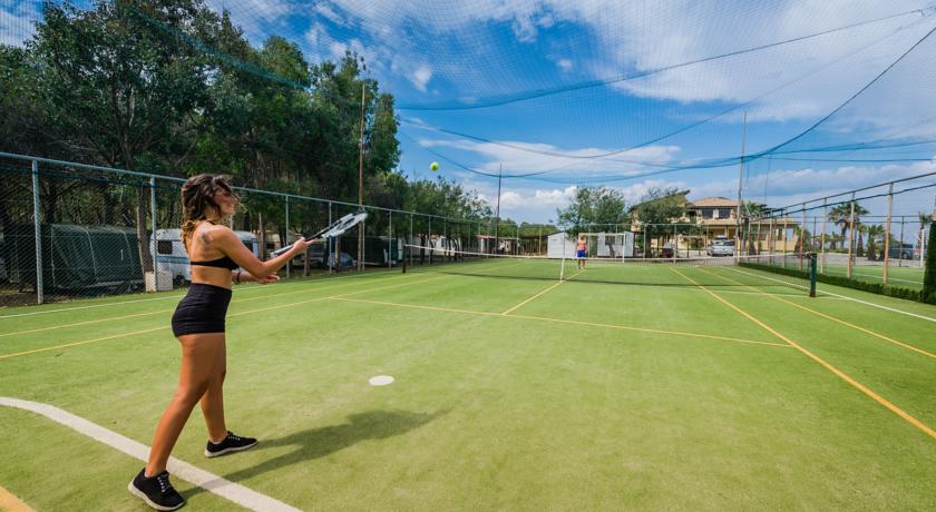 Villaggio in Calabria con Campi da calcio, tennis