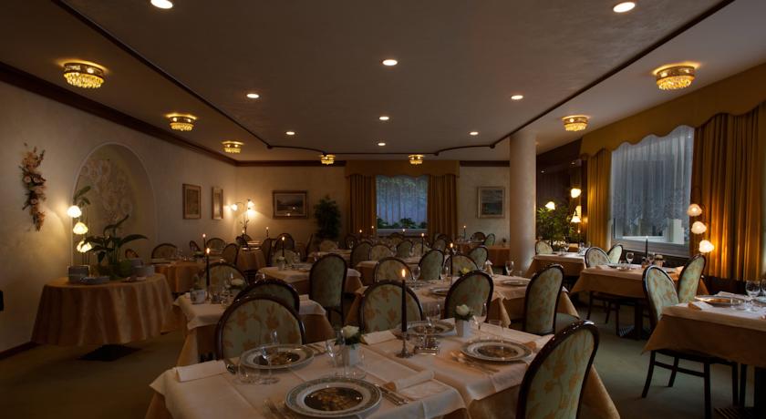 Sala Ristorante, Hotel Molveno centro 