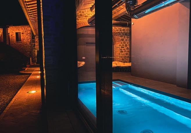 Piscina riscaldata con sauna villa-privata Lago-Trasimeno 