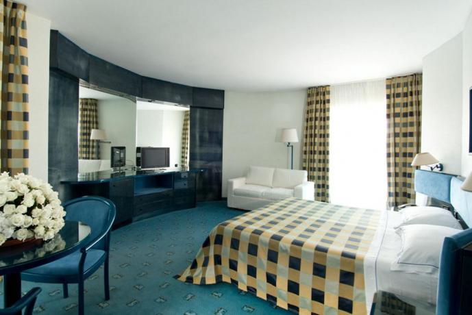 Camera Superior con TV hotel a Vieste