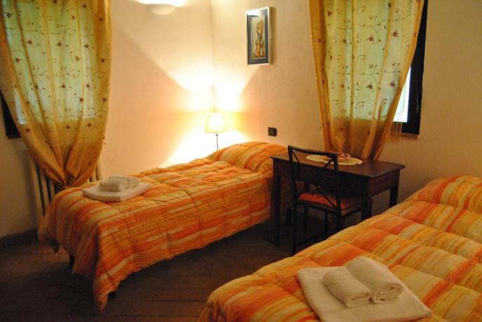 Appartamento con letti singoli agriturismo in toscana