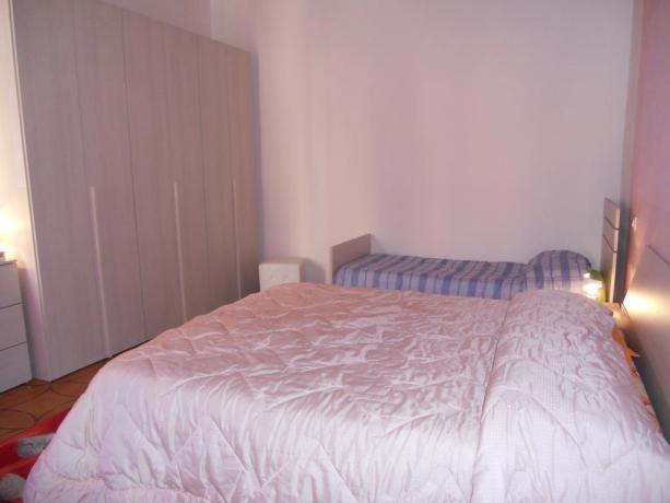 B&B vicino Cortona Camera Rosa per 3 pax 