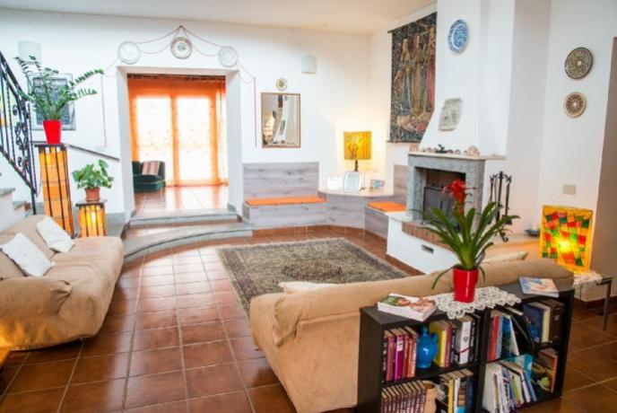 Appartamento soggiorno a pochi km da Roma 