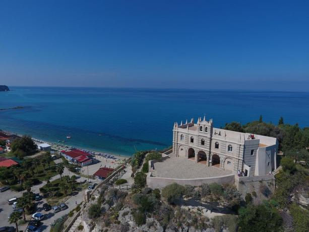 Casa Vacanze a Tropea con Piscina 